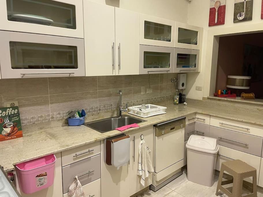2 Bed Vintage River Nile View *